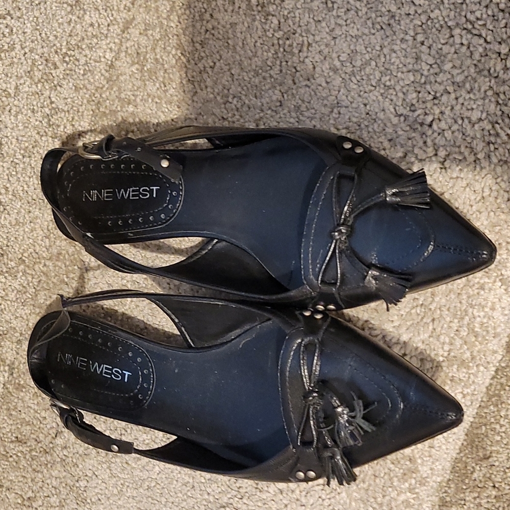 Women's shoes